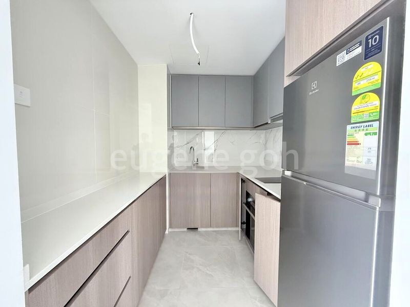 2 Bed Condo for Sale in  The Watergardens At Canberra - Image 1