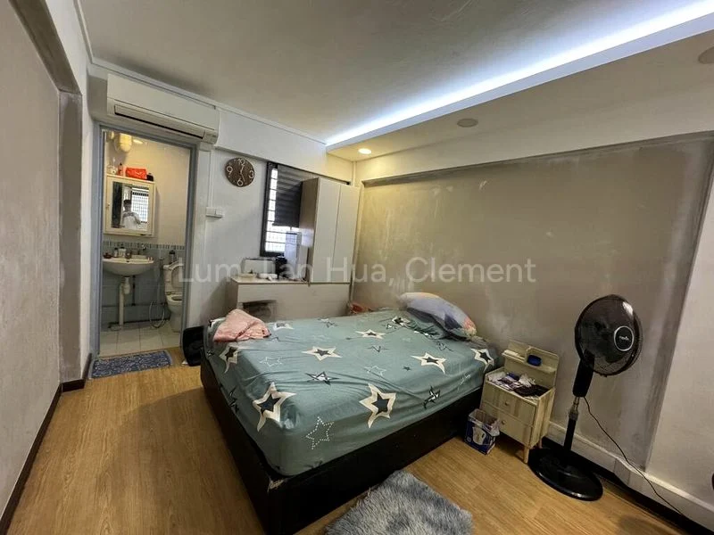 3 Room (3S) HDB for Sale in  684 Hougang Avenue 8 - Image 3