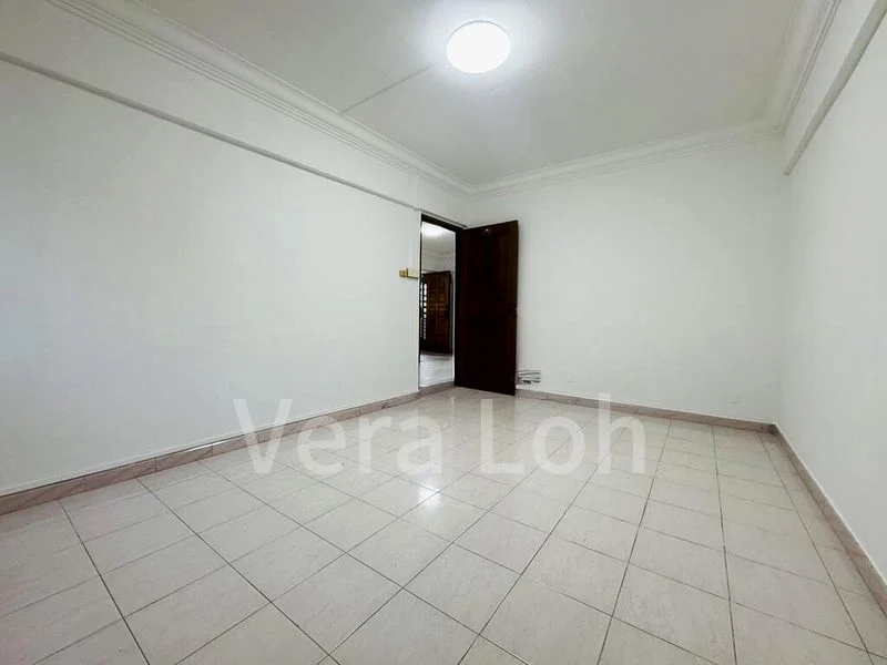 3 Room (3A) HDB for Sale in  364 Clementi Avenue 2 - Image 11
