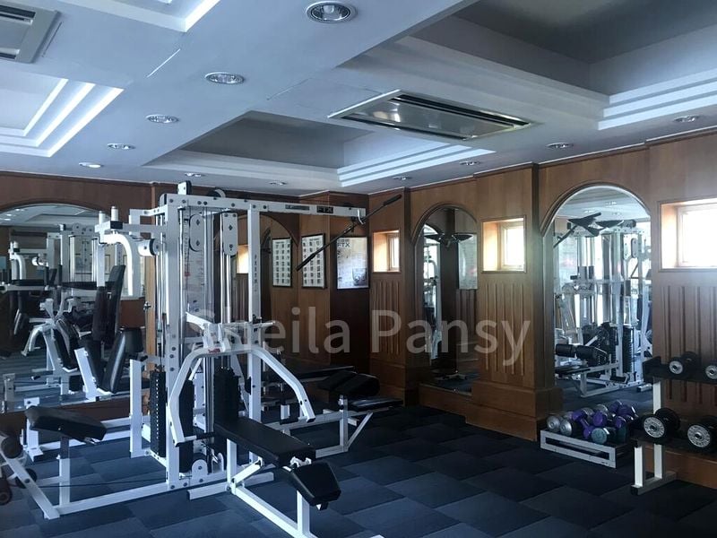 2 Bed Condo for Rent in  Astoria Park - Image 9