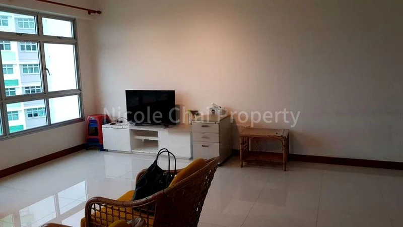 5 Room (5I) HDB for Rent in  468C Fernvale Link - Image 4