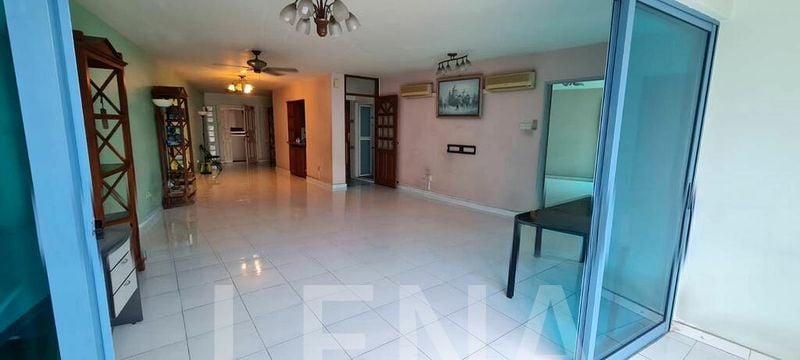 Executive HDB for Sale in  468D Admiralty Drive - Image 4