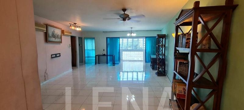 Executive HDB for Sale in  468D Admiralty Drive - Image 18