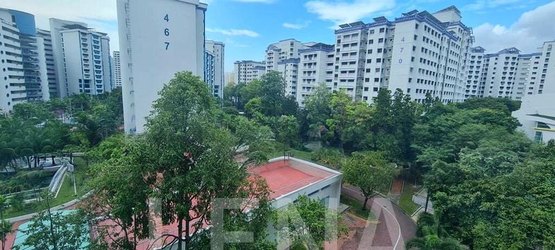 Executive HDB for Sale in  468D Admiralty Drive - Image 12