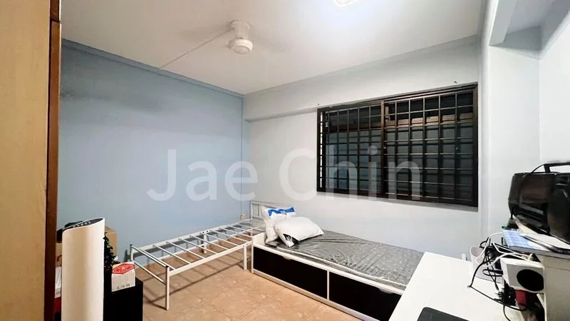 Common Room (HDB) for Rent in  786D Woodlands Drive 60 - Image 1
