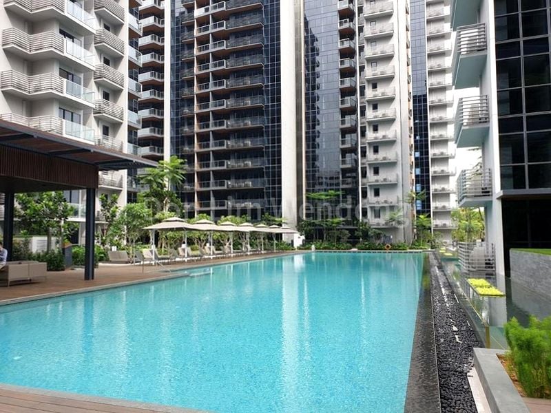 4 Bed Condo for Rent in  Lake Grande - Image 9