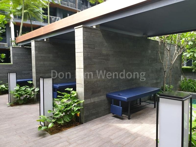 4 Bed Condo for Rent in  Lake Grande - Image 11