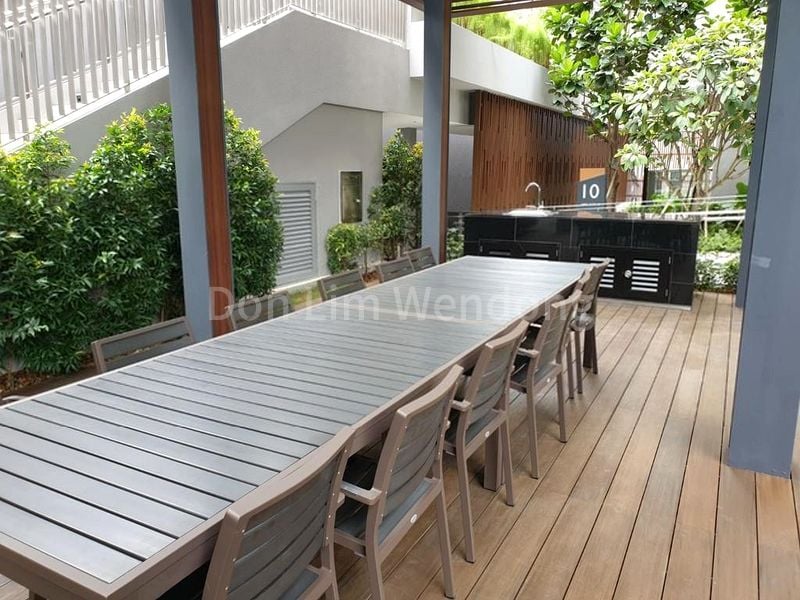 4 Bed Condo for Rent in  Lake Grande - Image 8