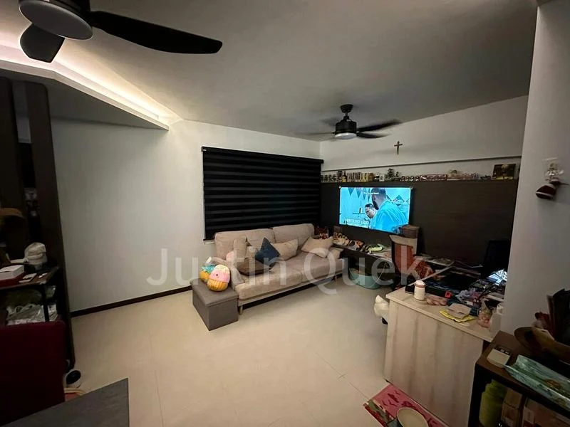 4 Room (4A) HDB for Sale in  979C Buangkok Crescent - Image 2