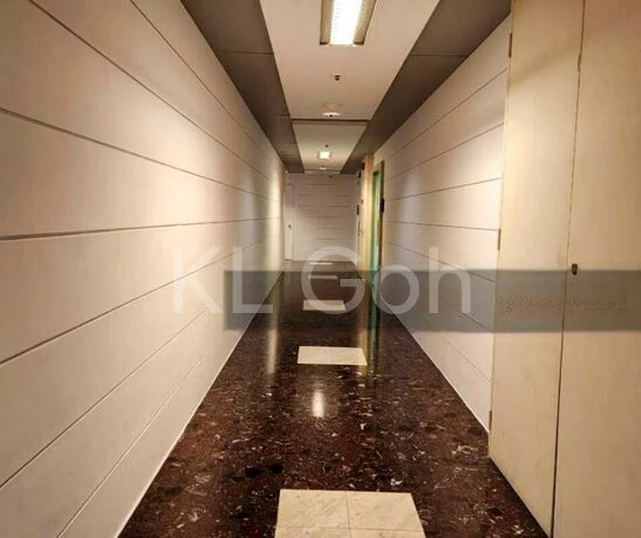 Office for Sale: International Plaza - Image 1