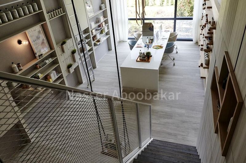 Office for Sale: 12 Woodlands Square - Image 1