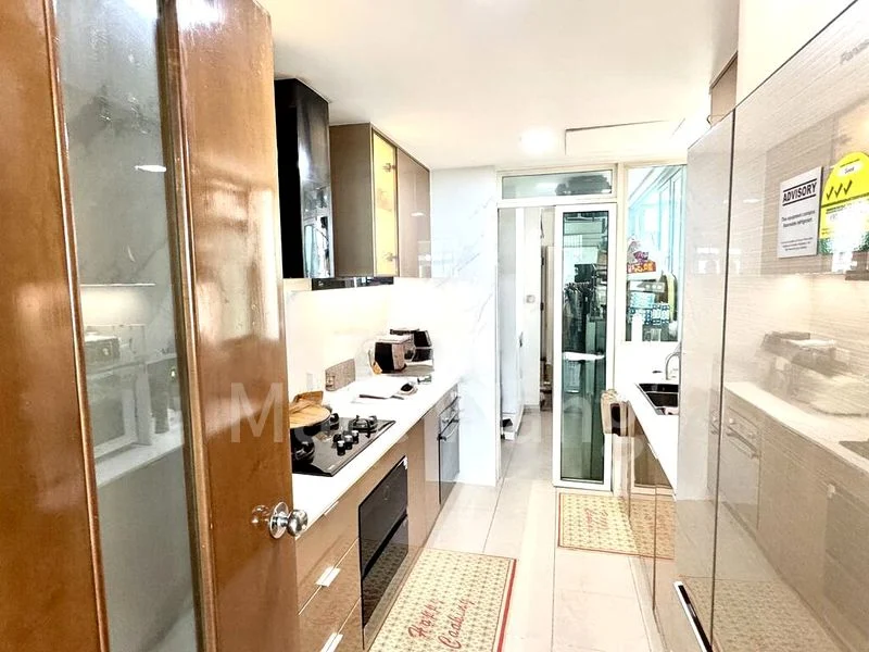 4 Bed Condo for Rent in  Costa Del Sol - Image 11