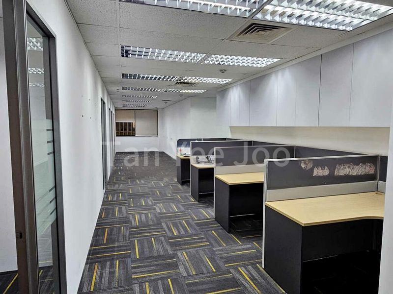 Office for Rent: Tong Eng Building - Image 2