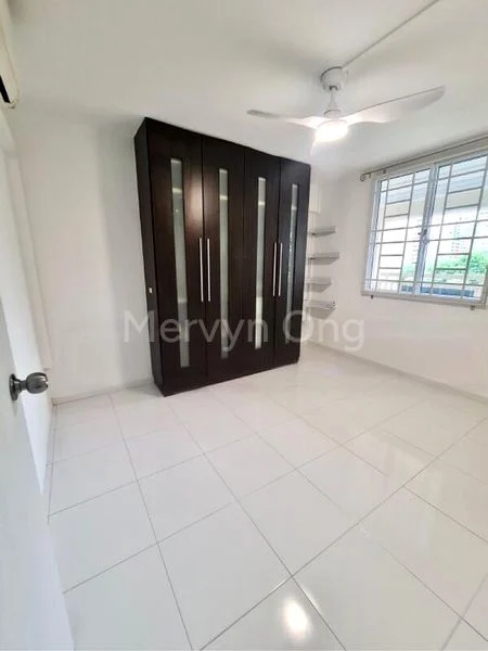 Room (HDB) for Rent in  2 Holland Avenue - Image 4
