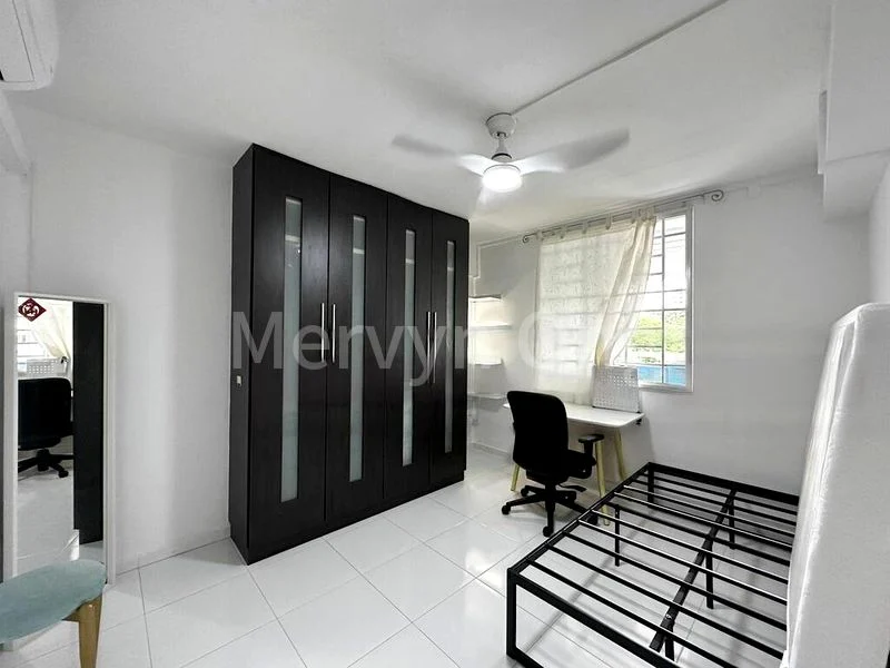 Room (HDB) for Rent in  2 Holland Avenue - Image 1
