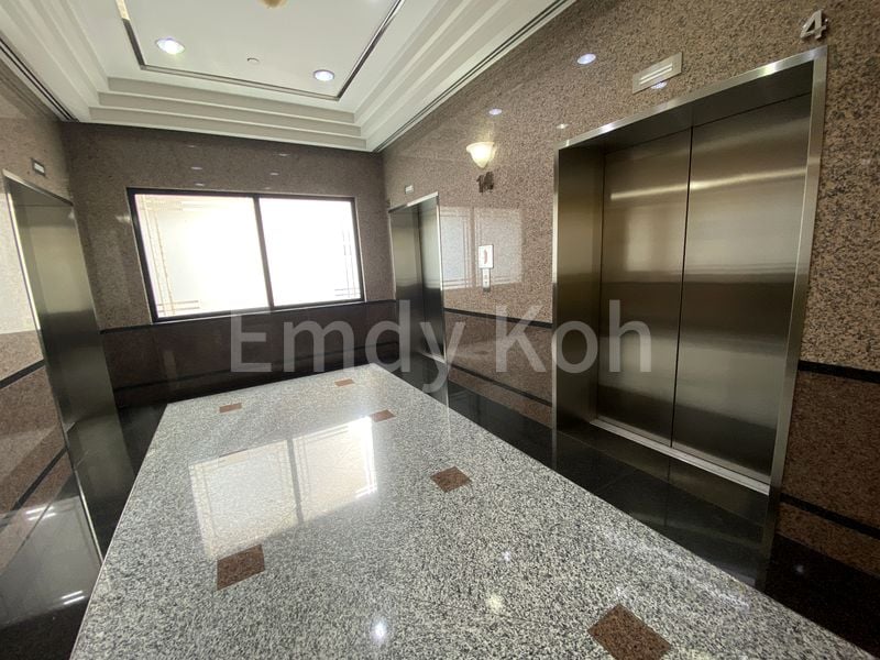 Office for Rent in Robinson Road - Image 12