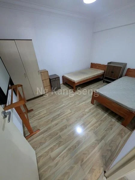 Room (HDB) for Rent in 537 Woodlands Drive 16 - Image 1