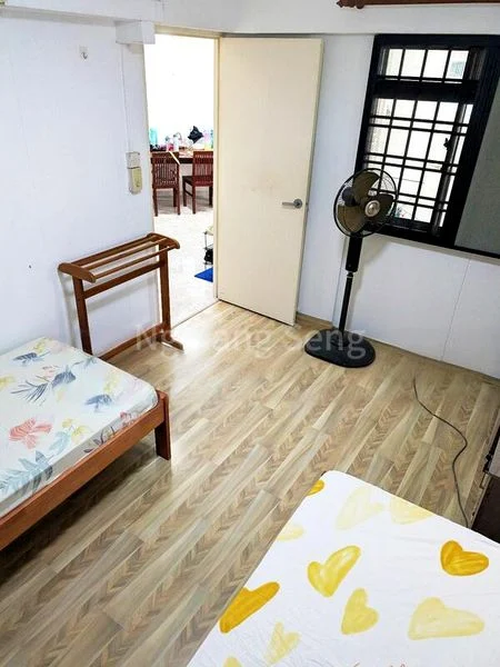 Room (HDB) for Rent in 537 Woodlands Drive 16 - Image 4