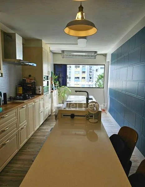 Common Room (HDB) for Rent in  10 Pine Close - Image 4