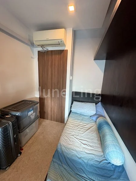 Common Room (Condo) for Rent in  Pasadena - Image 1