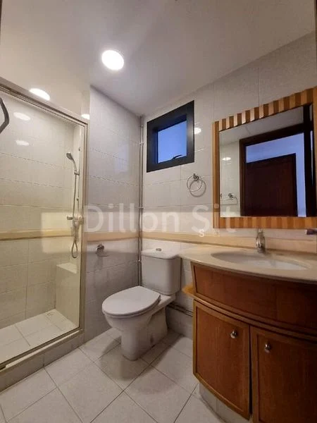 4 Bed Condo for Sale in  River Place - Image 12