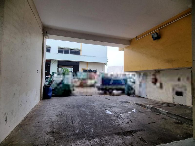 Factory / Workshop (B2) for Sale: Tuas B2 Heavy-Duty Factory for SMEs & Startups; Ground Floor with Mezzanine - Close to 2nd Link - Image 2