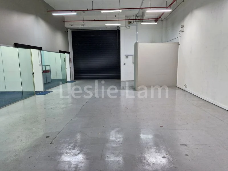 Light Industrial (B1) for Rent in Woodlands Horizon - Image 1