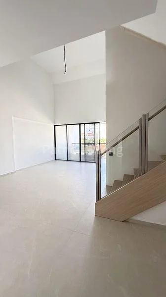 4 Bed Apartment (Condo) for Sale in  Rangoon Road - Image 9