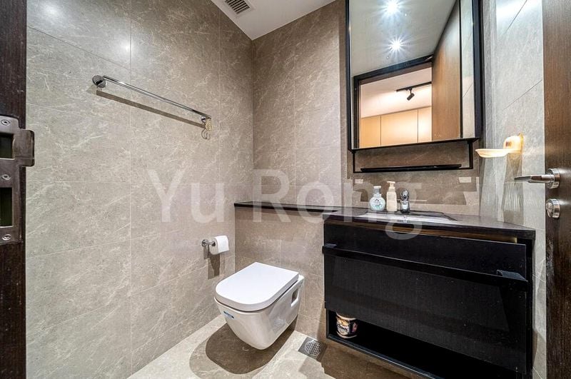 2 Bed Condo for Sale in Park Colonial - Image 3