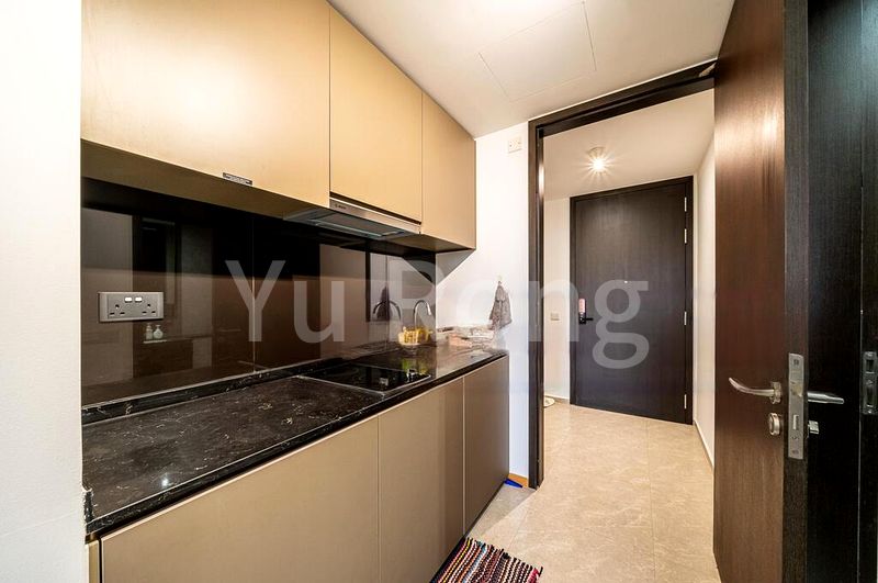 2 Bed Condo for Sale in Park Colonial - Image 5