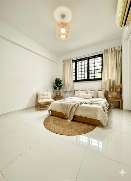 4 Room (4I) HDB for Sale in  17 Marine Terrace - Image 3