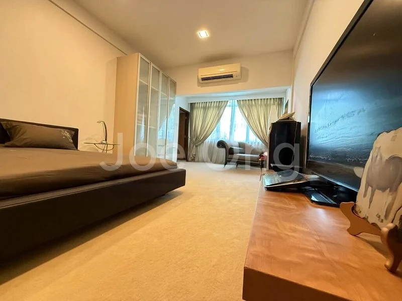 7 Bed Bungalow (Landed) for Sale in  Grange Residences - Image 6