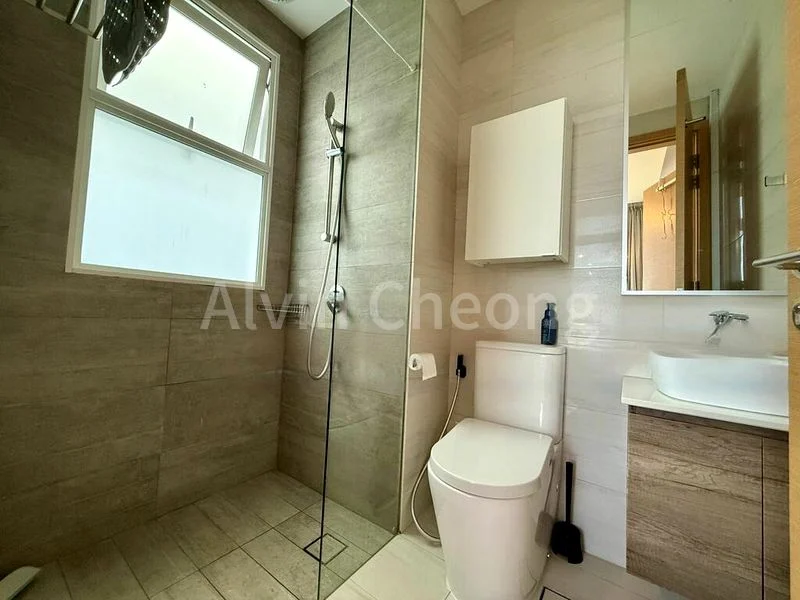 1 Bed Apartment (Condo) for Rent in  Seasuites - Image 6