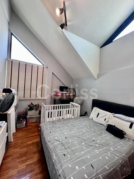 7 Bed Semi-Detached House (Landed) for Sale in  Golden Palms - Image 6