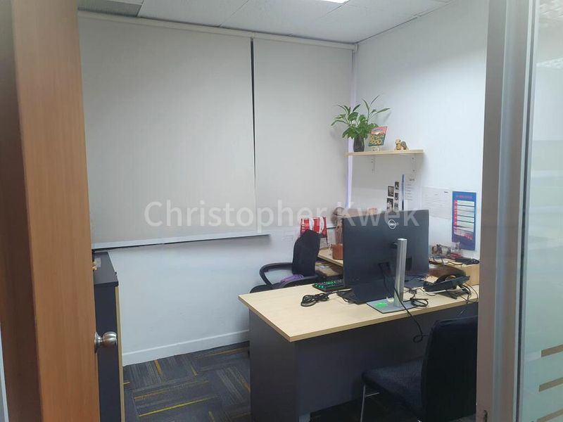 Office for Rent: Tong Eng Building - Image 2