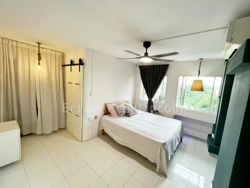Executive HDB for Rent in  404 Bukit Batok West Avenue 7 - Image 9