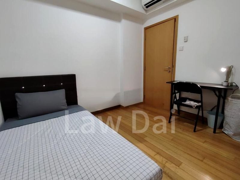 Common Room (Condo) for Rent in  8 @ Mount Sophia - Image 12