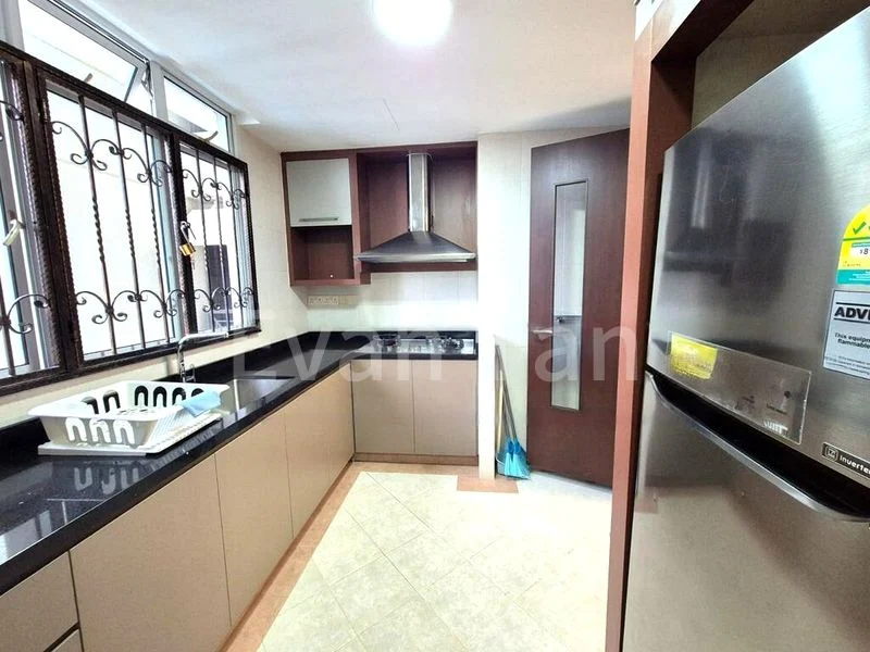 Room (Condo) for Rent in  Alessandrea - Image 5