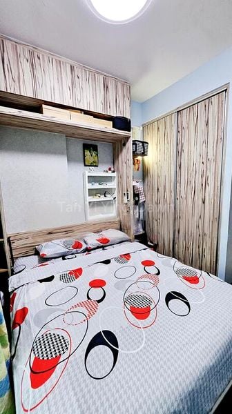 3 Bed Executive Condo for Sale in  Watercolours - Image 9