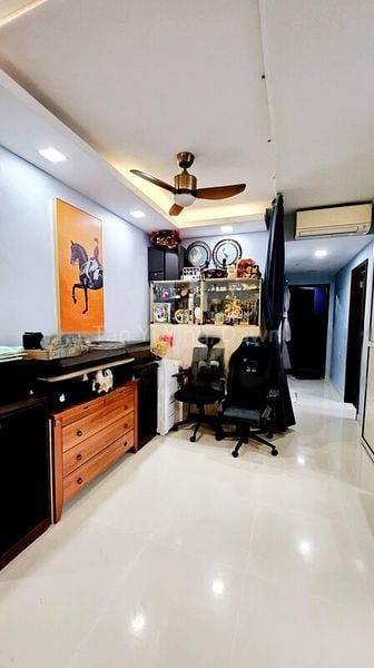 3 Bed Executive Condo for Sale in  Watercolours - Image 4