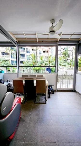 3 Bed Executive Condo for Sale in  Watercolours - Image 2