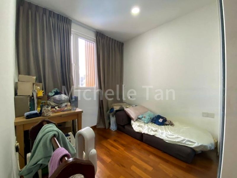 3 Bed Apartment (Condo) for Sale in  Kensington Square - Image 3