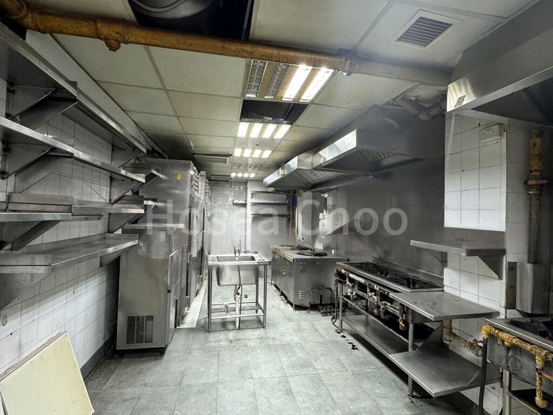 Shop / Shophouse for Rent: boat quay - Image 5