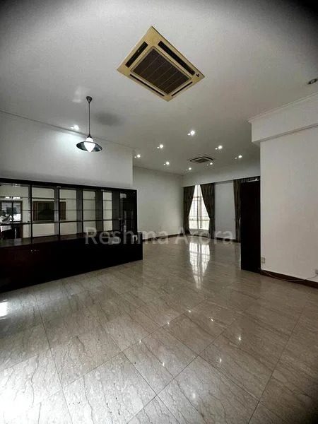 5 Bed Condo for Sale in  Heritage View - Image 13