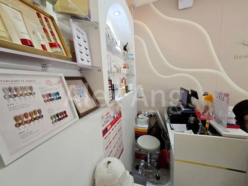 Shop / Shophouse for Rent: 184 Toa Payoh - Image 2