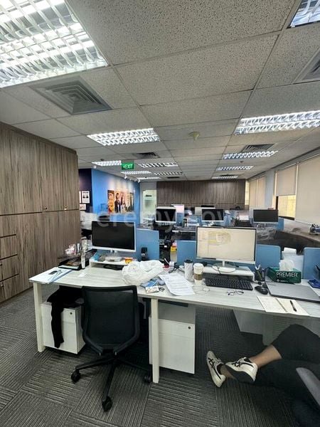 Office for Rent: Tong Eng Building - Image 1
