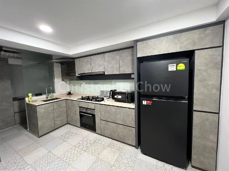 Common Room (HDB) for Rent in  230 Jurong East Street 21 - Image 6