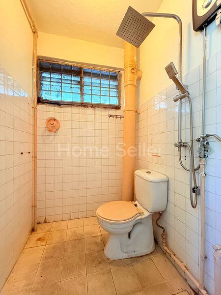Shop / Shophouse for Sale in Marsiling Road - Image 8