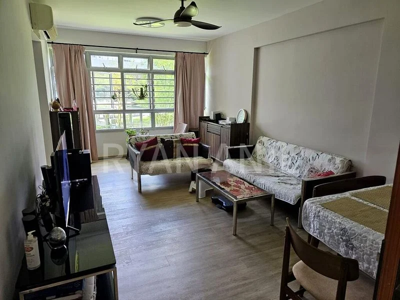 Master Room (HDB) for Rent in  27 Ghim Moh Link - Image 5