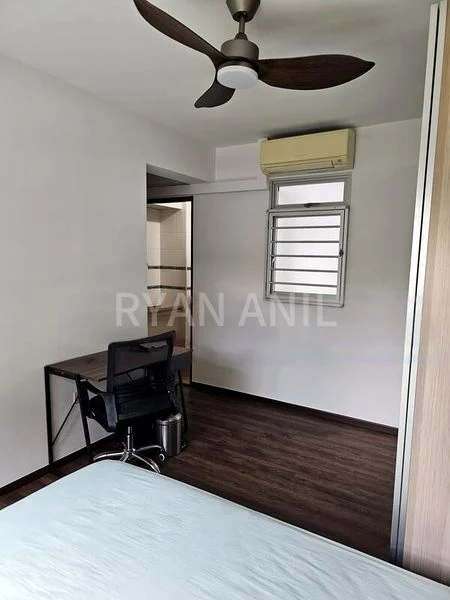 Master Room (HDB) for Rent in  27 Ghim Moh Link - Image 3